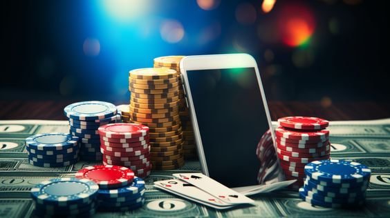 မြန်မာ Slot App Mobile Phone ကစားနေသောပုံ